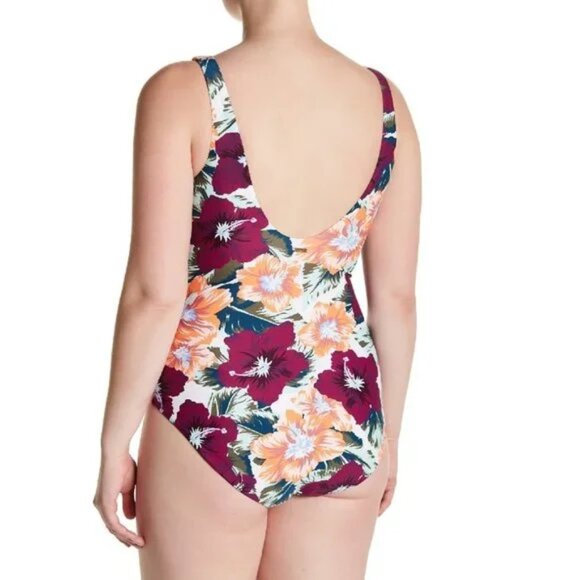 Raisins Curve Visage Patterned One-Piece Swimsuit - Picture 3 of 9